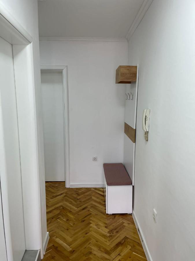 Stan Centar Ns Lejlighed Novi Sad Eksteriør billede